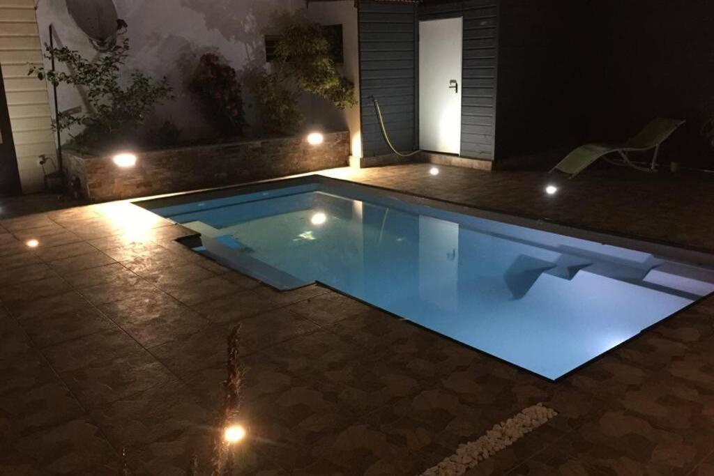 Ylang Residence Avec Piscine Chauffee & Jacuzzi Le Patelin Exterior photo
